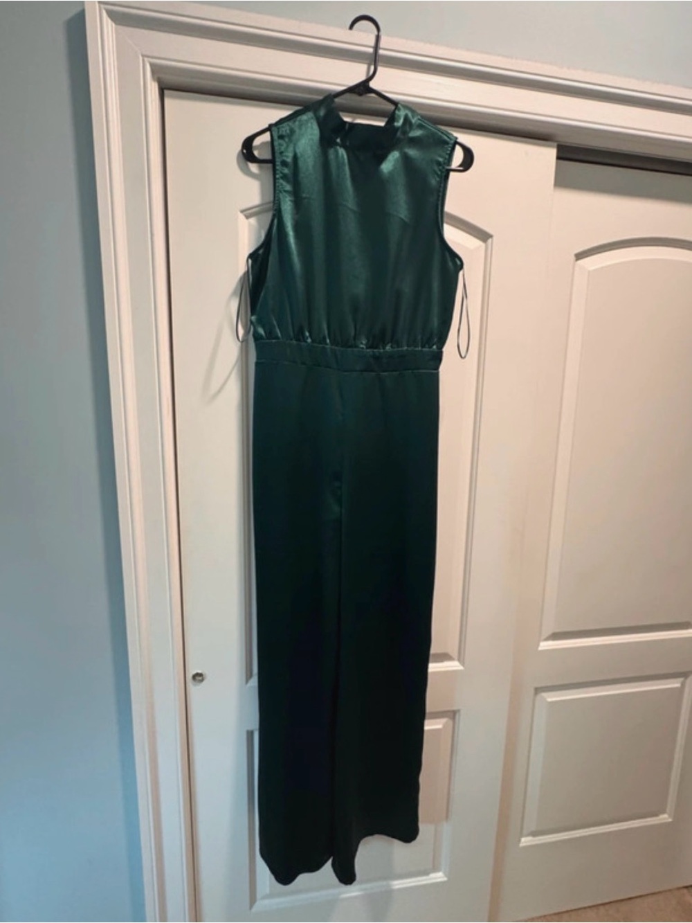 Francesca's Collections Satin Emerald Green Sleeveless Jumpsuit